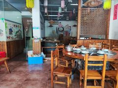 -三里屯土灶炖公鸡地锅鸡(江东店)