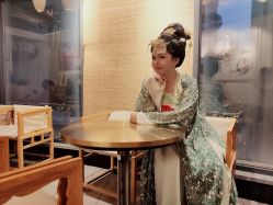 点击看大图 -盘子女人坊古装写真摄影(厦门总店)