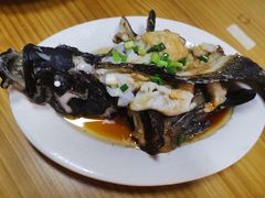 -三姐妹·海鲜大排档