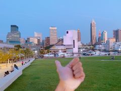 -摇滚乐名人堂博物馆