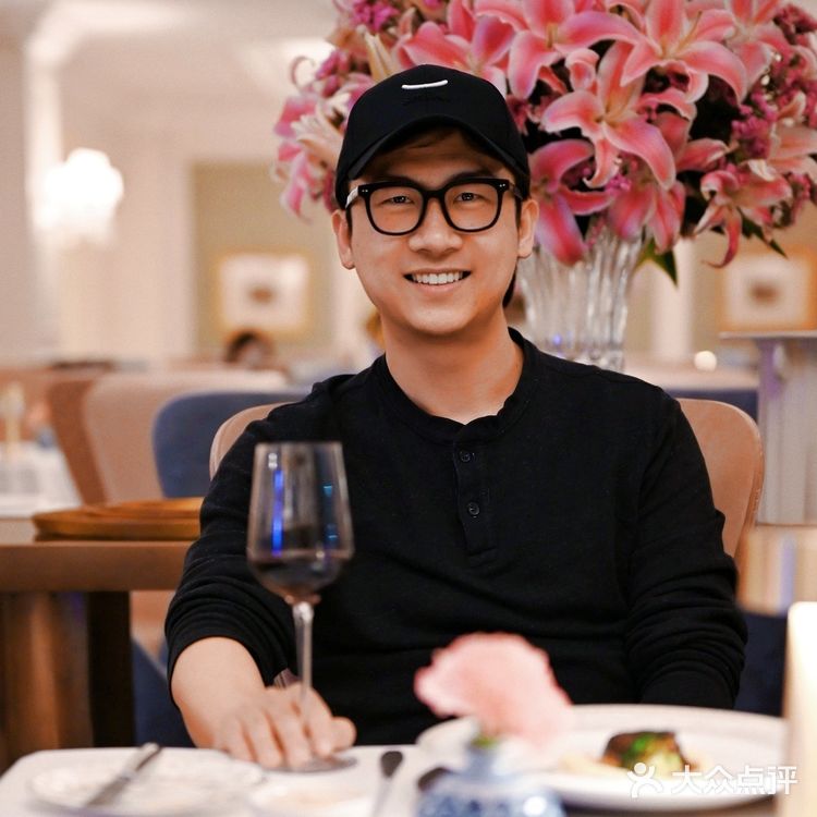 提前预订了TERRAZAS台阶红酒和酒店合作菜单