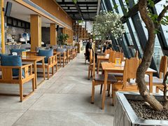 -四月吧餐厅(正阳步行街店)