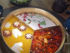 -湊湊火锅·茶憩(东城万达店)