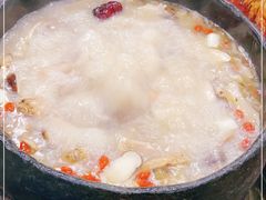 -绿色墨脱石锅城