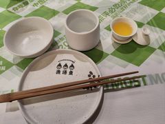 -渔语鱼新川菜Bistro(万象天地店)