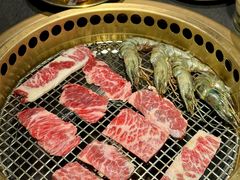 -铭牛烧肉·和牛海鲜自助(高新月牙湖店)