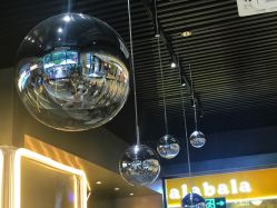 -桃桃屿·潮牌酷银(世纪荟店)