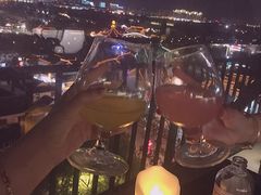 -顽啤熊·酒客酒馆(苏城夜景必选店)