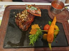 -西语炭烧牛排·西厨(滨湖万科里店)