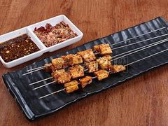 -喝丢一只鞋海鲜烧烤·海肠捞饭(东关街店)