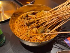 -何师烧烤·香辣蟹·川菜·30年老品牌(太古里旗舰店)