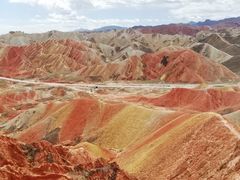 -张掖七彩丹霞旅游景区东门停车场