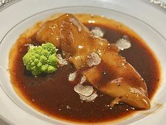 黑松露汁扣白花胶-怡情荟•海鲜青岛菜(五四广场旗舰店)