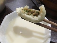-舒小笼松针小笼包