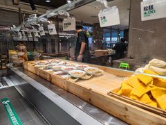 -老乡鸡(上海白玉兰广场店)