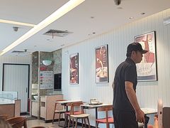 -康师傅私房牛肉面(申虹店)