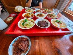 -蓝田九大碗民俗食府(蓝田店)