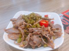 -牛吃草牛杂面(天一店)