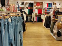 -优衣库(上海颛桥万达广场店)