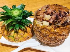 版纳菠萝饭-老滇山寨•云南特色菜•地方菜•民族风情歌舞表演(金碧店)