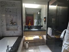 -重庆富力艾美酒店