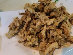 干炸鲜蘑-老舅老蒙肉饼非遗店(一店)