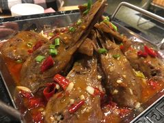 干锅鸭头-街角等你.大连海鲜烧烤(西安路店)