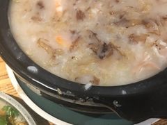 鲍鱼海参鲜虾粥-潮粥荟·潮汕砂锅粥(朝阳大悦城店)