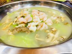 -地方名吃海鲜大馅蒸饺(北戴河店)