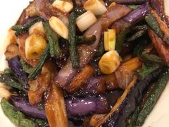 -鑫巴蜀小镇 · 水煮鱼专研店(玉桥店)