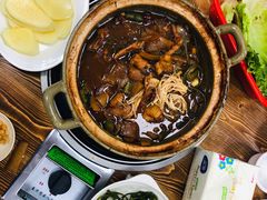 -奇味鸡煲(麦地店)