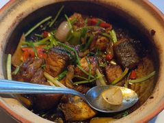 -八府香鸭·啫啫煲(华山路店)