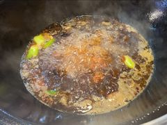 -哈尔滨烧烤·山河村铁锅炖(交大店)