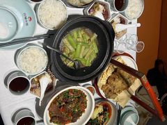 -江城小馆陕南妈妈菜·全球旅行餐厅(钟楼店)