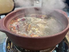 -东记炭炉·海鲜鸡煲(龙华店)