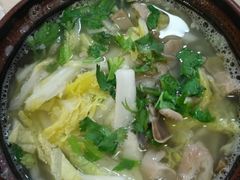 羊杂汤-闫家驴肉老店(华电一校店)