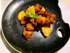 -穹六人间 people 6(岳阳路店)