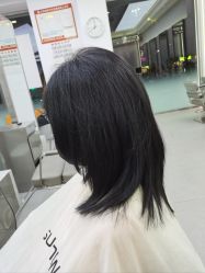 -首脑美发沙龙