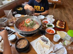 -喇喇排骨火锅·传统韩式脊骨汤(望京西园总店)