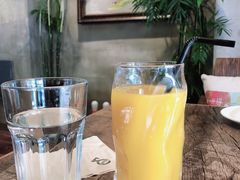 -HIGH FIVE哈福手工汉堡(桂林路店)