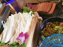 金针菇-三人行骨头王火锅(长寿店)