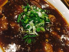 蒜蓉烩肥肠-东四民芳餐厅(世茂工三店)