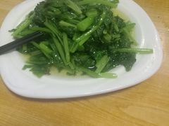 -老钟家烤羊排·敦伊阁清真餐厅胡羊焖饼