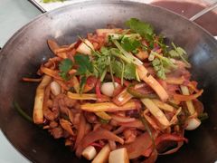 -吴记集庆门酸菜鱼店(集庆路店)