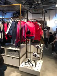 -adidas(德基广场店)