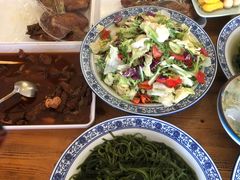 -虹海圣肉饼店家常菜馆