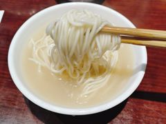 刀鱼汁面-老半斋(福州路店)