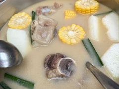 -肥仔文澳门猪骨煲(南京西路店)