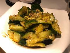 拍黄瓜-猪啊牛呀羊啊铜盘烤肉(正大广场店)