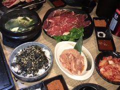 -山之屋炭火烧肉·生啤畅饮(大朗万科中央公园店)
